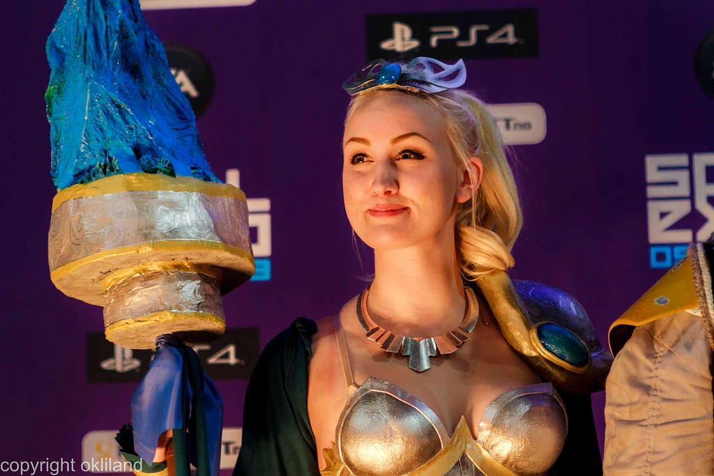 Bilde fra spillexpo i Lillestrøm cosplay