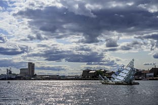operaen i Bjørvika skupltur monica bonvicini she lies Oslo Operaen Sørenga
