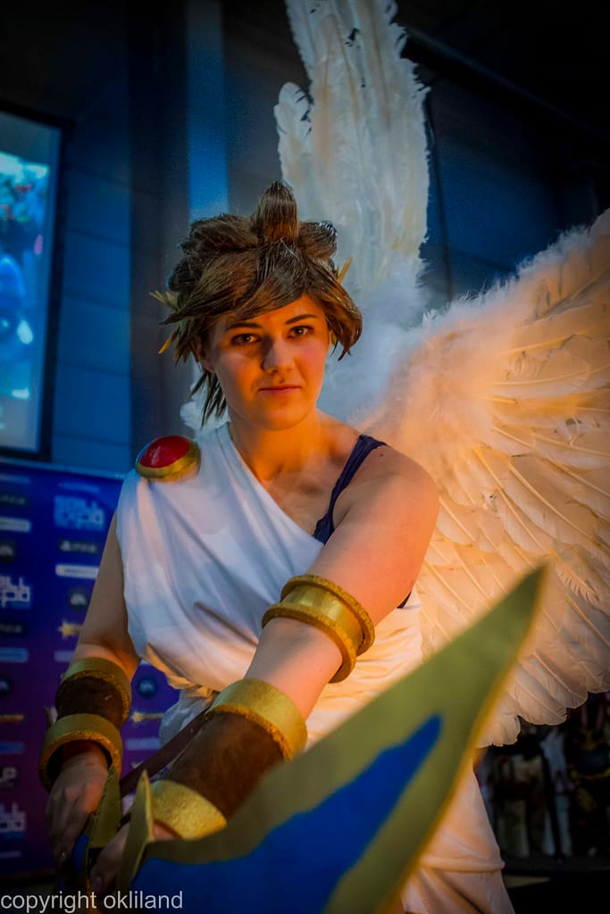 Bilde fra spillexpo i Lillestrøm cosplay kid icarus